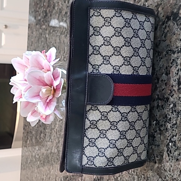 GUCCI SHERRY LINE CLUTCH - Picture 6 of 12